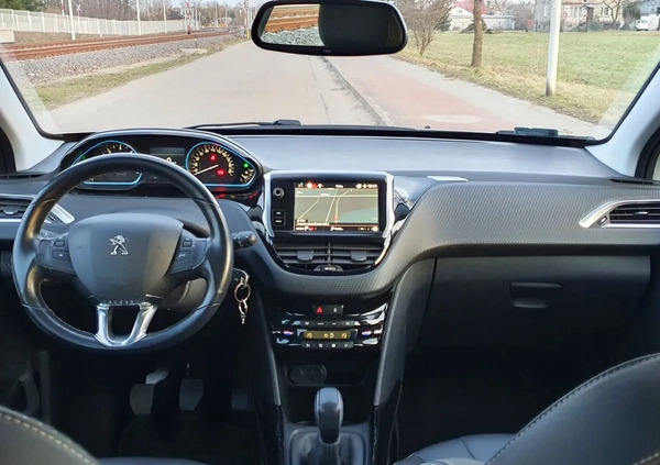 Peugeot 2008 cena 52900 przebieg: 39000, rok produkcji 2018 z Ostrołęka małe 16